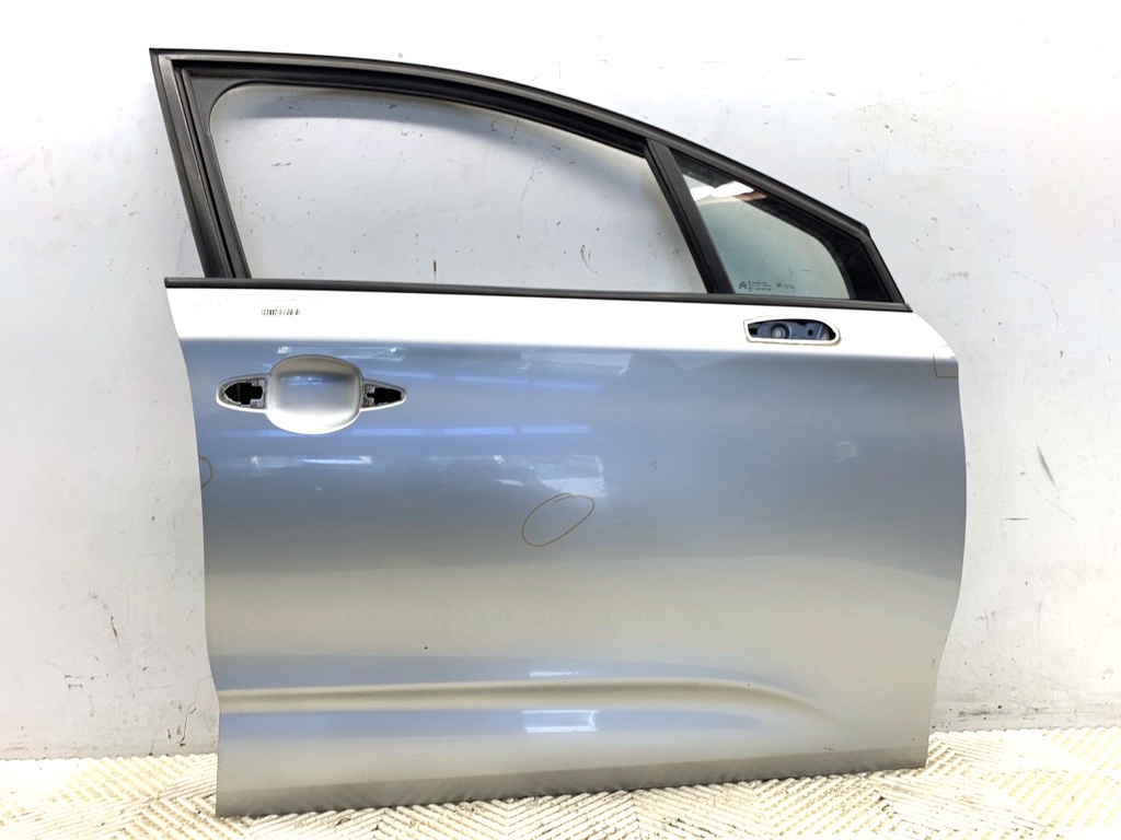 [STARK-737247] Puerta delantera derecha CITROEN C4 II (NC_) 2009-2022 1.6 HDi 90