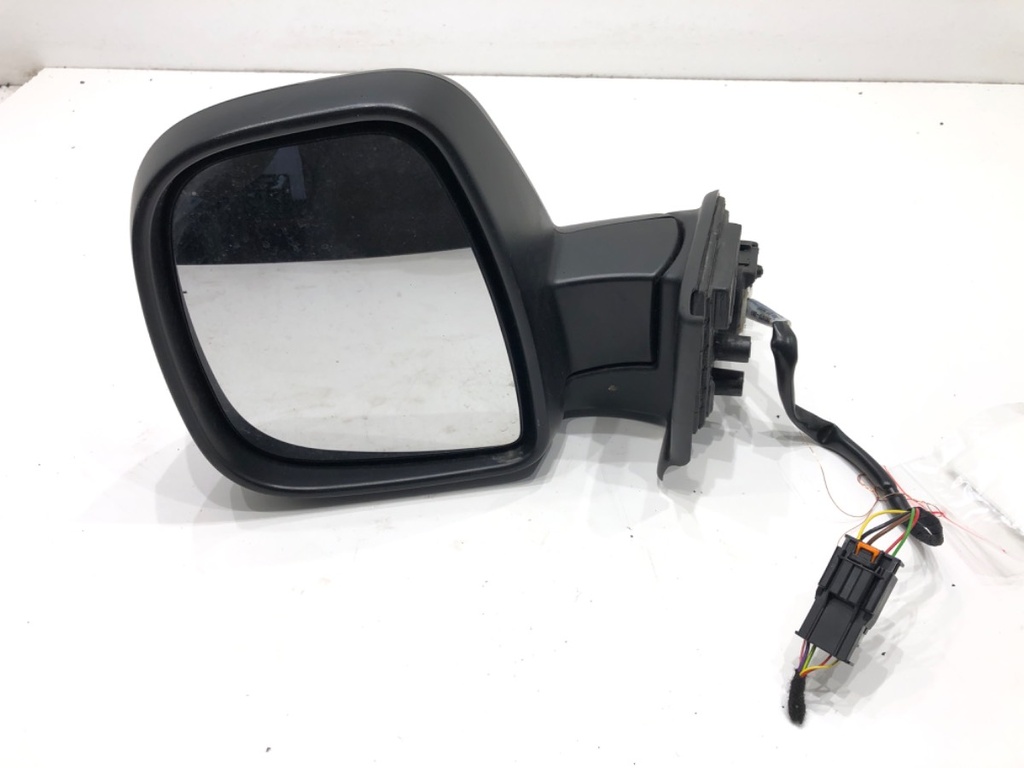 [STARK-685826] Retrovisor izquierdo CITROEN BERLINGO (ER_, EC_) 2018-2022