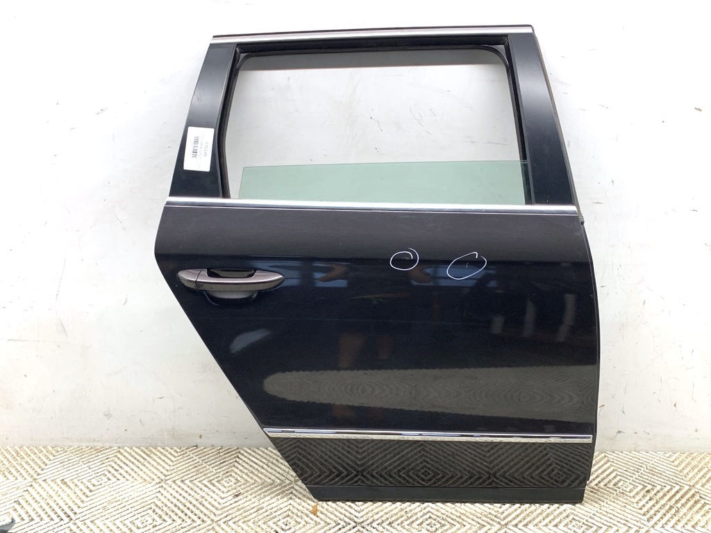 [STARK-770195] Puerta trasera derecha VW Passat B6 (3C2) 2005-2010