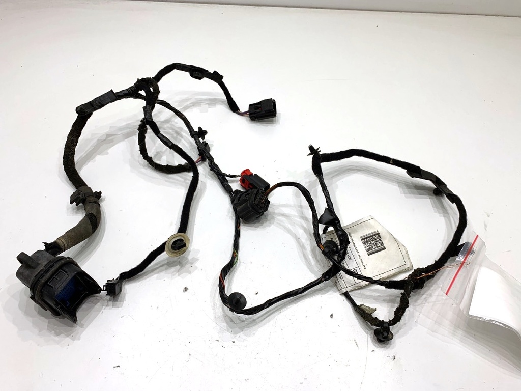 [STARK-915786] Instalación eléctrica de puerta delantera derecha Fiat Tipo