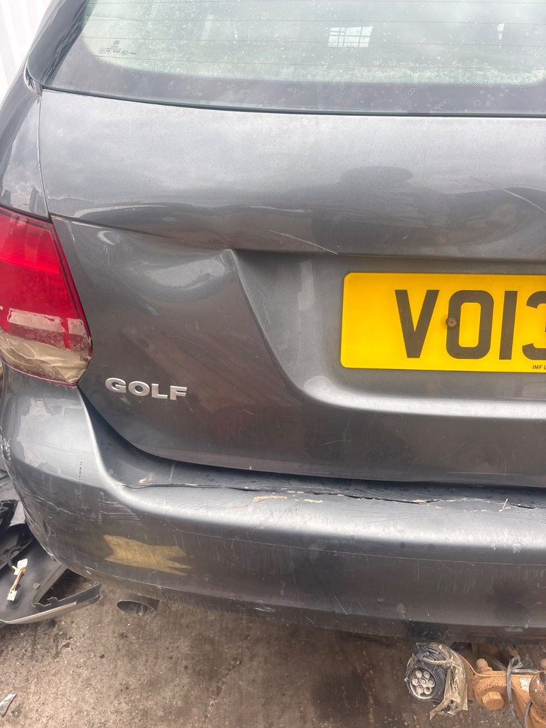 [EPE-129642] Portón trasero VW Golf