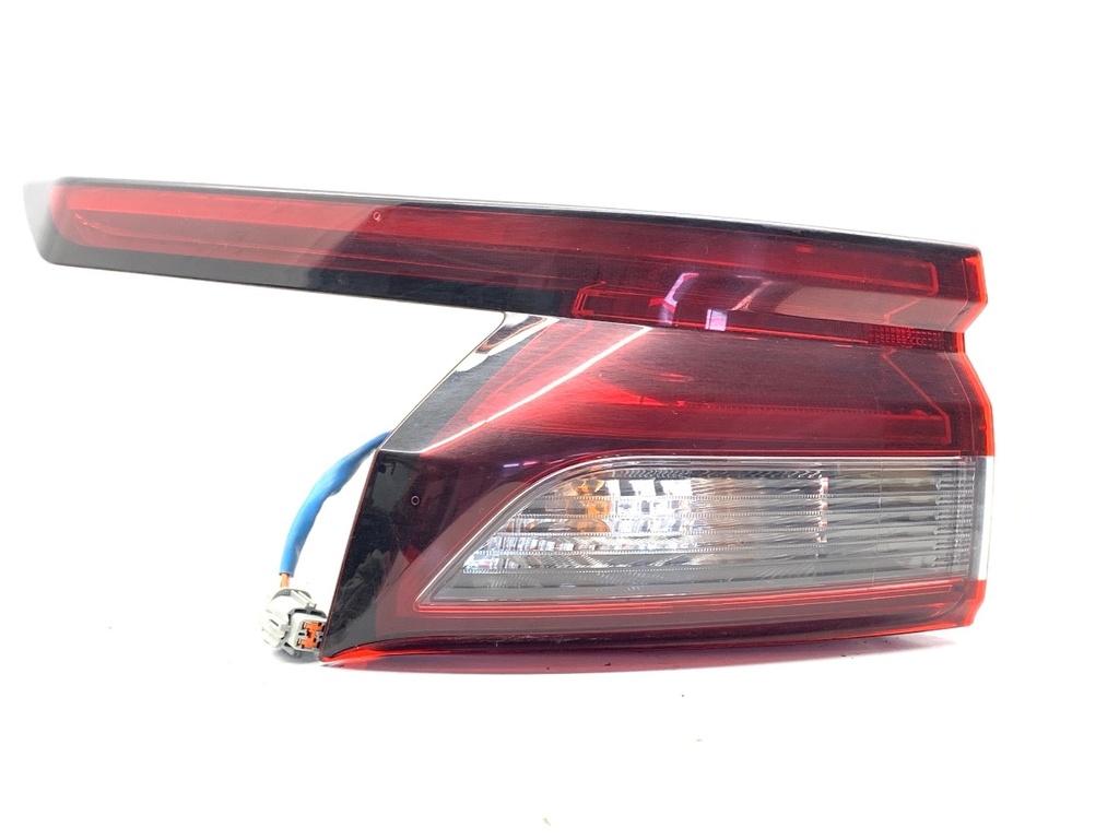 [STARK-899326] Piloto trasero izquierdo NISSAN Qashqai III (J12) 2021-2022