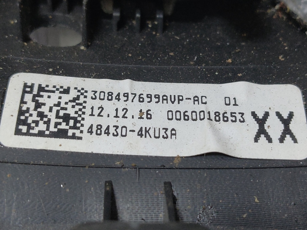 [MTD-540353] Volante Nissan Navara NP300 D23