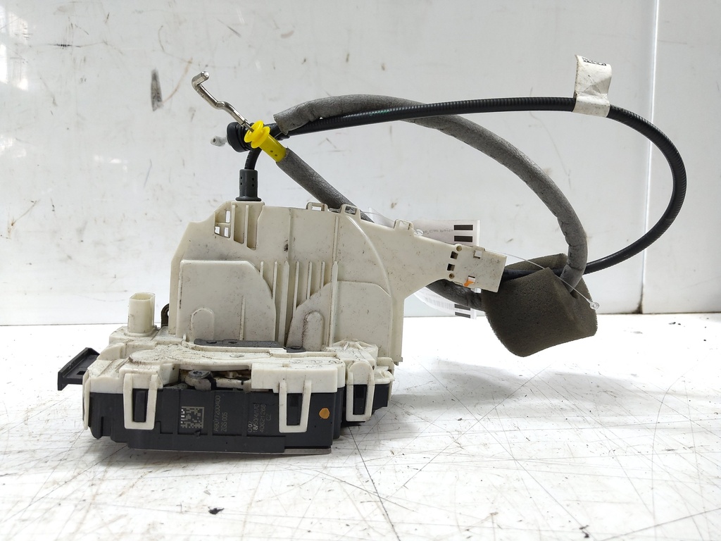 [MTD-540228] Cerradura de puerta Mercedes Sprinter 3.5t