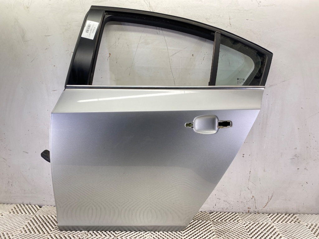 [STARK-676443] Puerta trasera izquierda Chevrolet Cruze (J300) 2009-2022