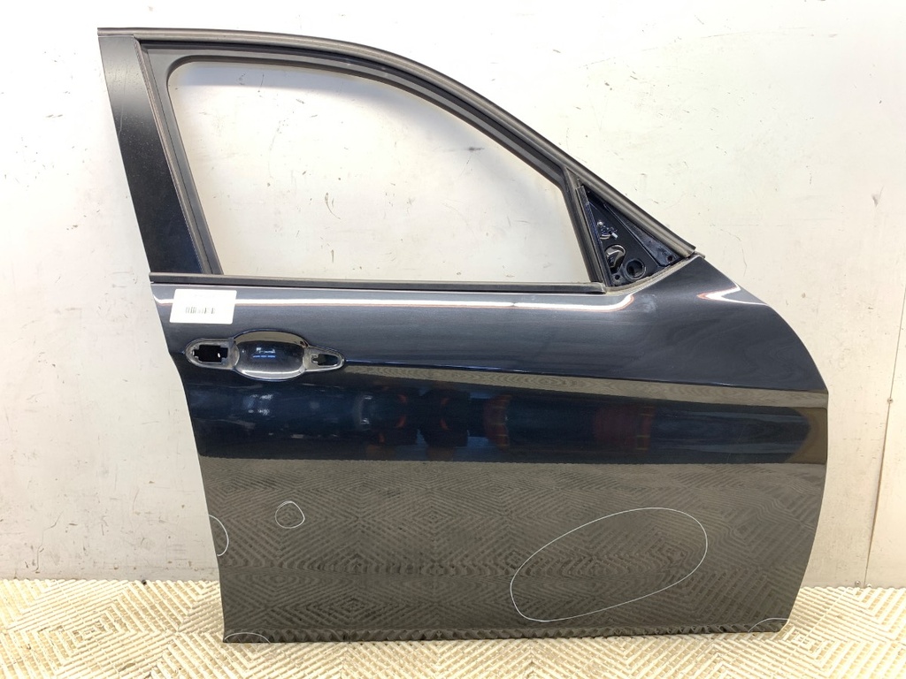 [STARK-736987] Puerta delantera derecha BMW X1 (E84) 2009-2015
