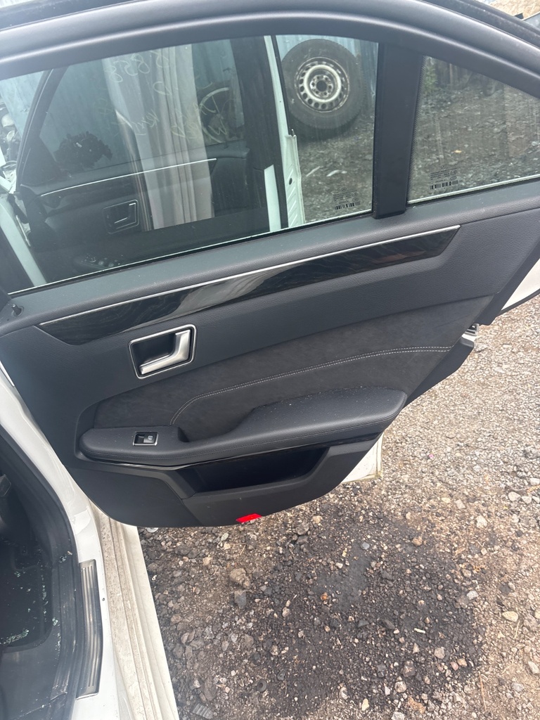 [MTD-533495] Elevalunas trasero derecho Mercedes-Benz Clase E
