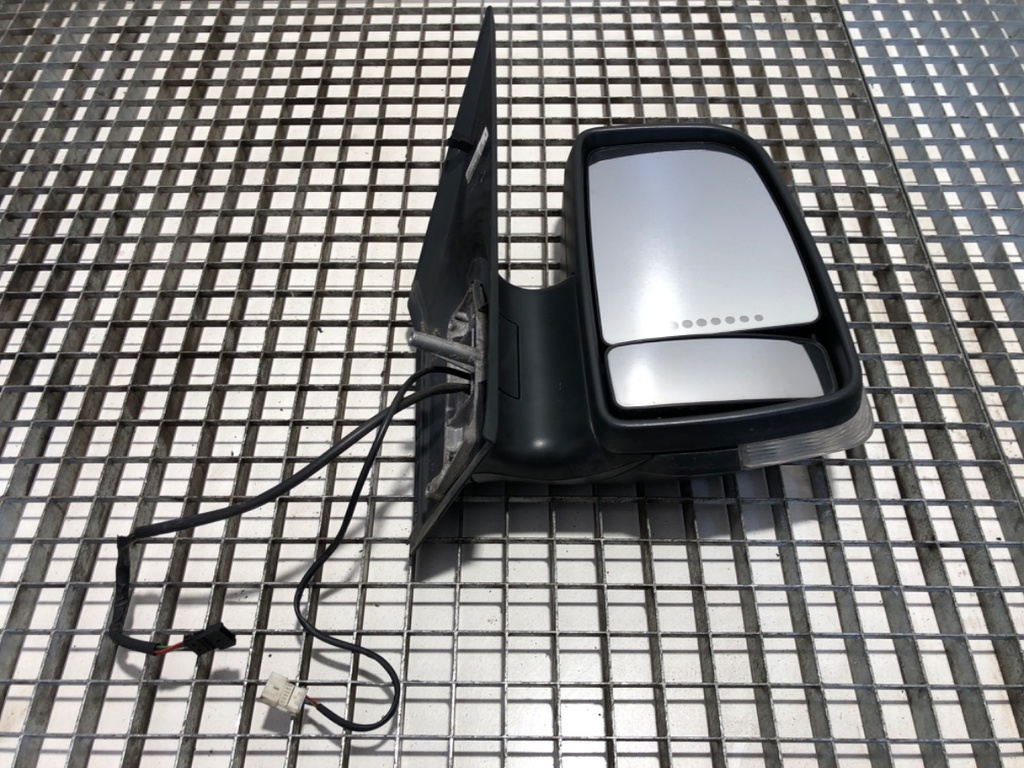 [STARK-781892] Retrovisor derecho Mercedes-Benz Sprinter 3-t (B906) 2006-2022