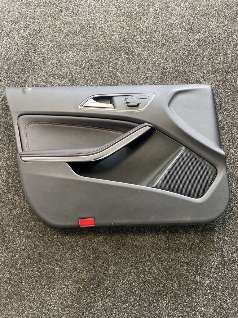 [EPE-104889] Panel interior de puerta delantera izquierda Mercedes-Benz GLA-Class X156