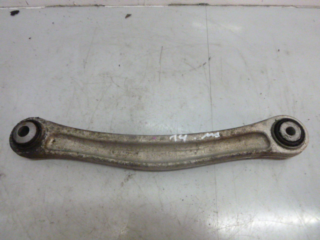 [MTD-266112] Brazo de suspensión VW Touareg 7L