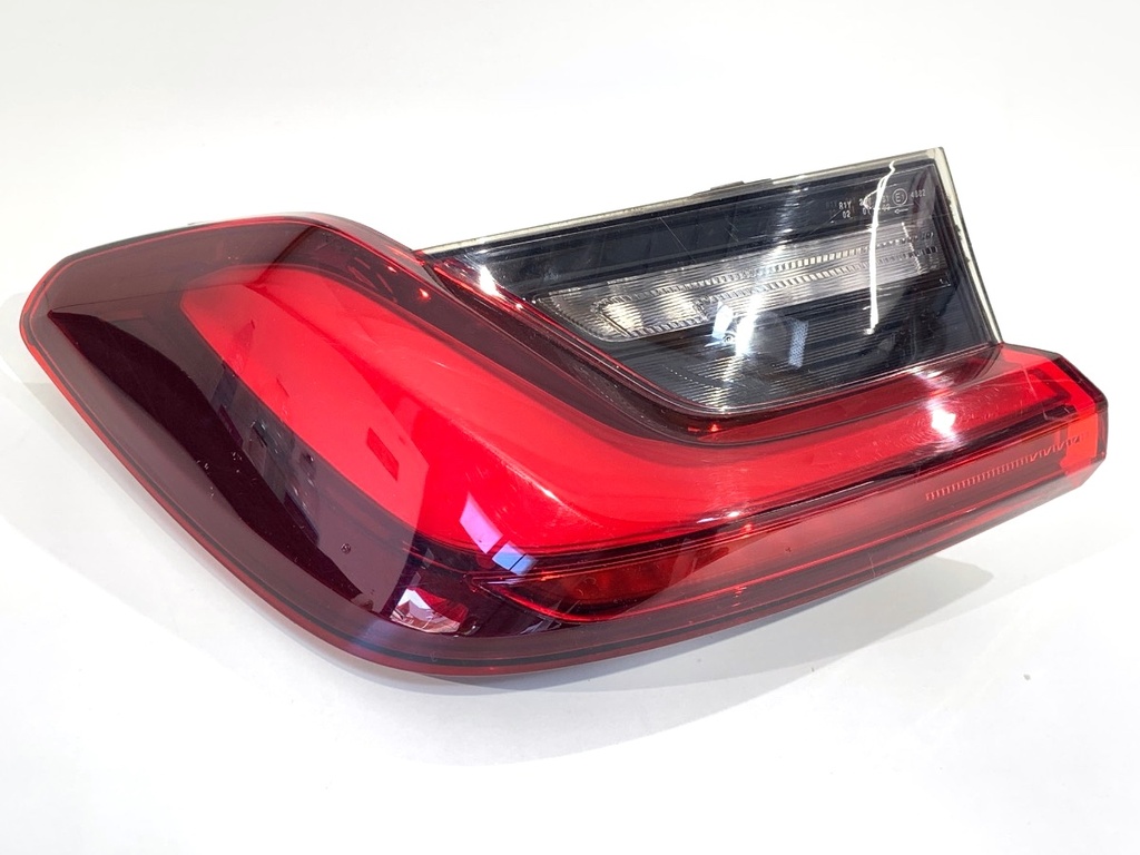 [STARK-906115] Piloto trasero izquierdo BMW Serie 3 Touring (G21, G81) 2019-2022