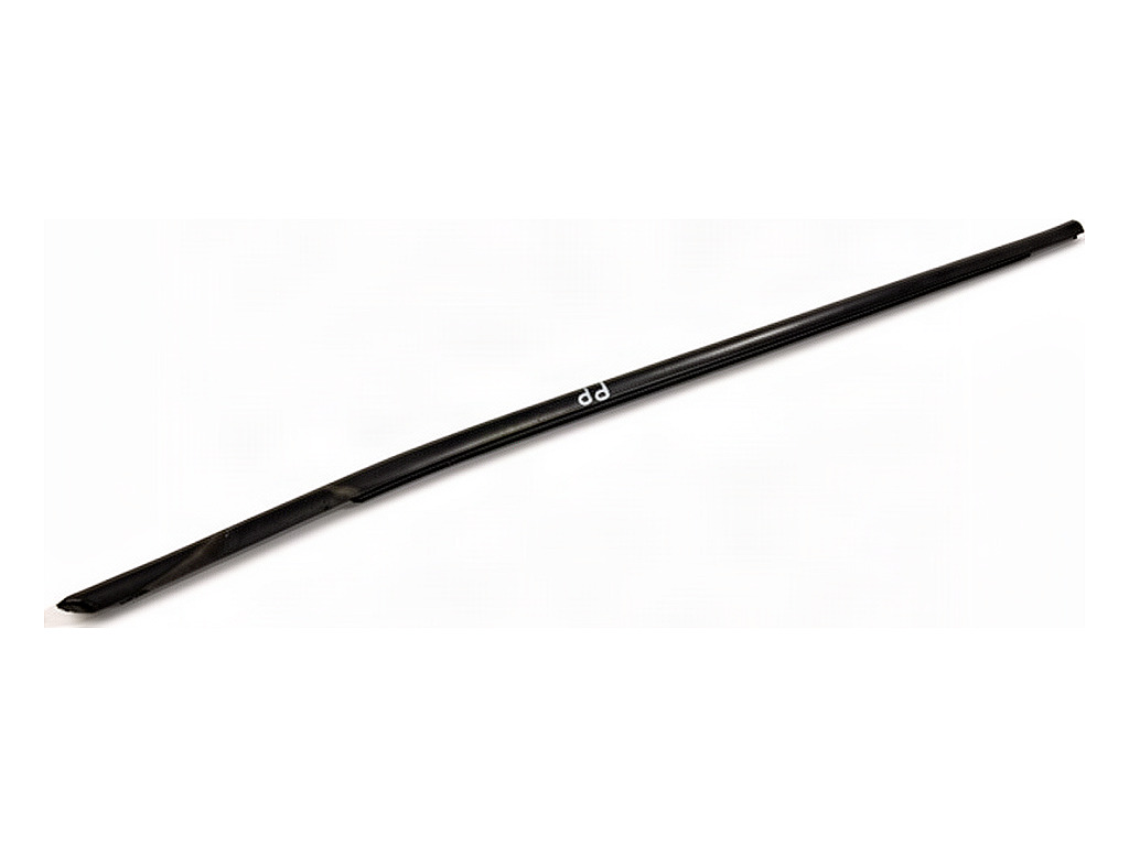 [STARK-954736] Moldura de puerta delantera derecha Skoda Octavia IV Combi (NX5)