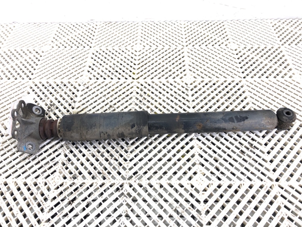 [STARK-692068] Amortiguador trasero derecho Fiat Tipo Kombi