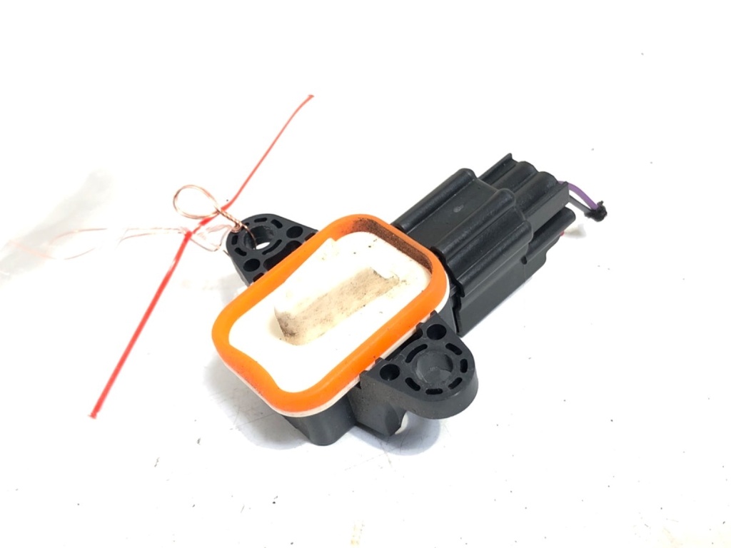 [STARK-716931] Sensor de impacto Ford Mondeo V
