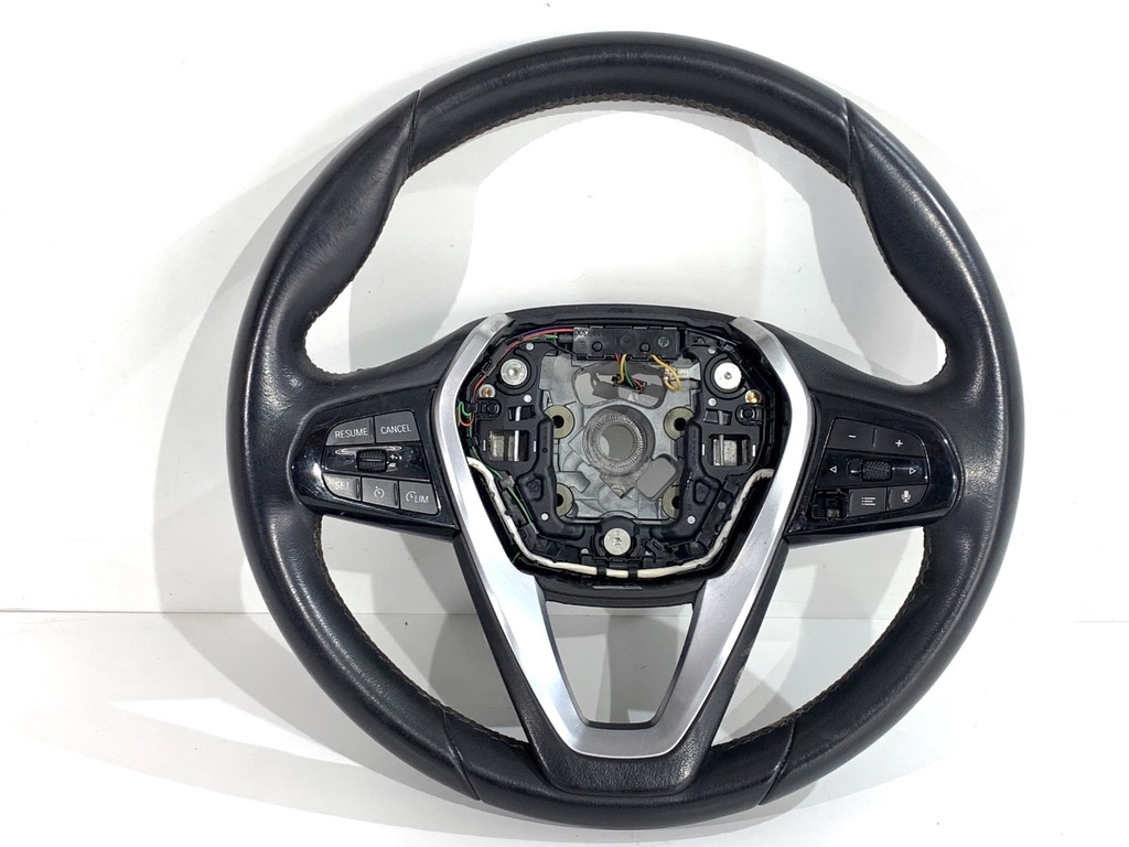 [STARK-800721] Volante BMW Serie 5 (G30, F90) 2016-2022