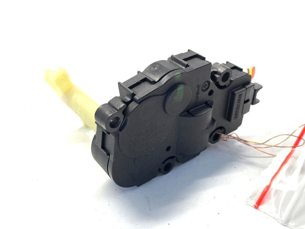 [STARK-864882] Motor de ventilador de calefacción BMW X5 (G05, F95)