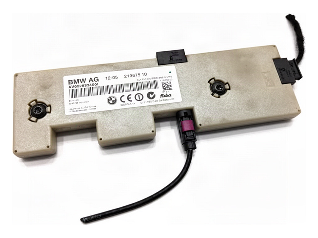 [STARK-950762] Amplificador de audio BMW Serie 3 (E90)