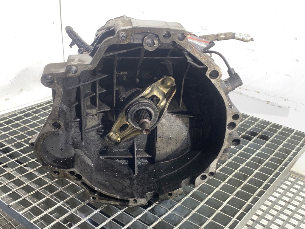[STARK-904271] Caja de cambios AUDI A4 B6 (8E2) 2.5 TDI 114 kW 2001-2002