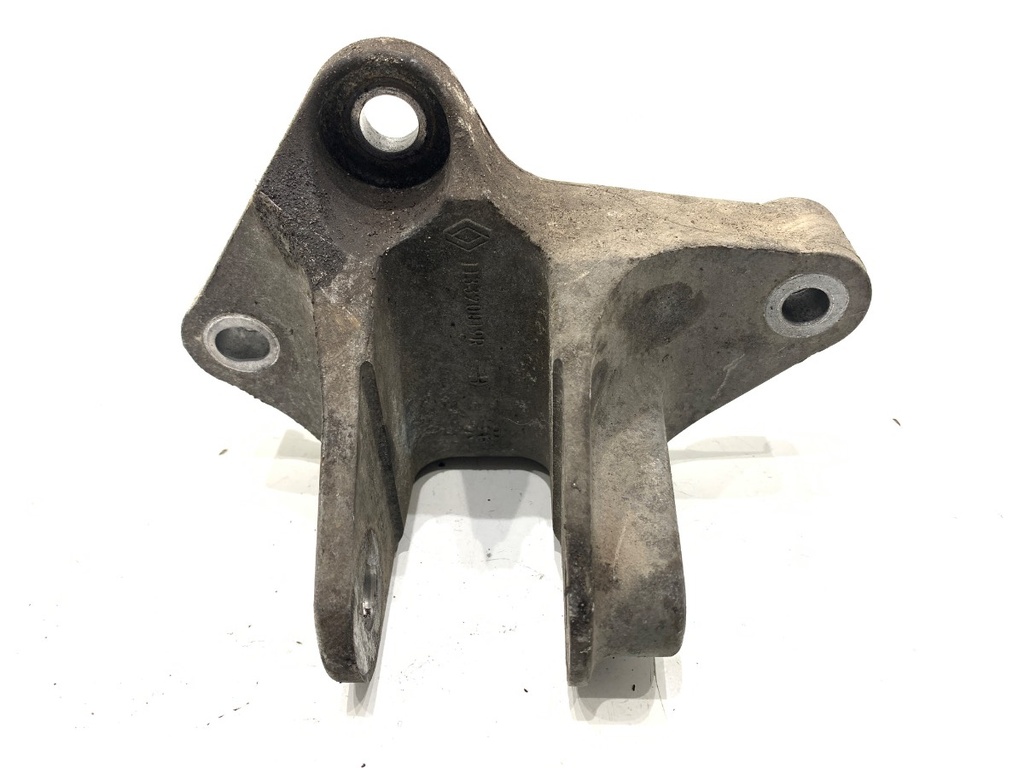 [STARK-838643] Soporte de motor Renault Grand Scénic III