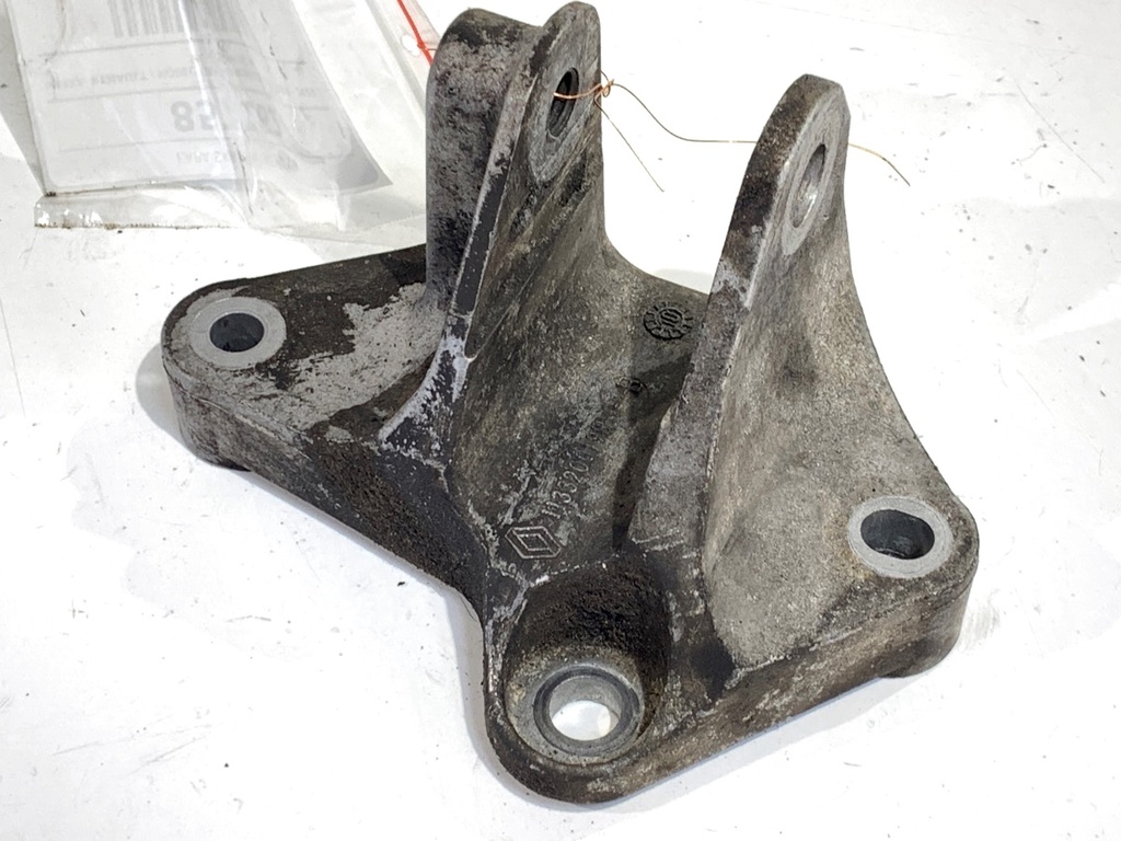 [STARK-857162] Soporte de caja de cambios Renault Grand Scénic III
