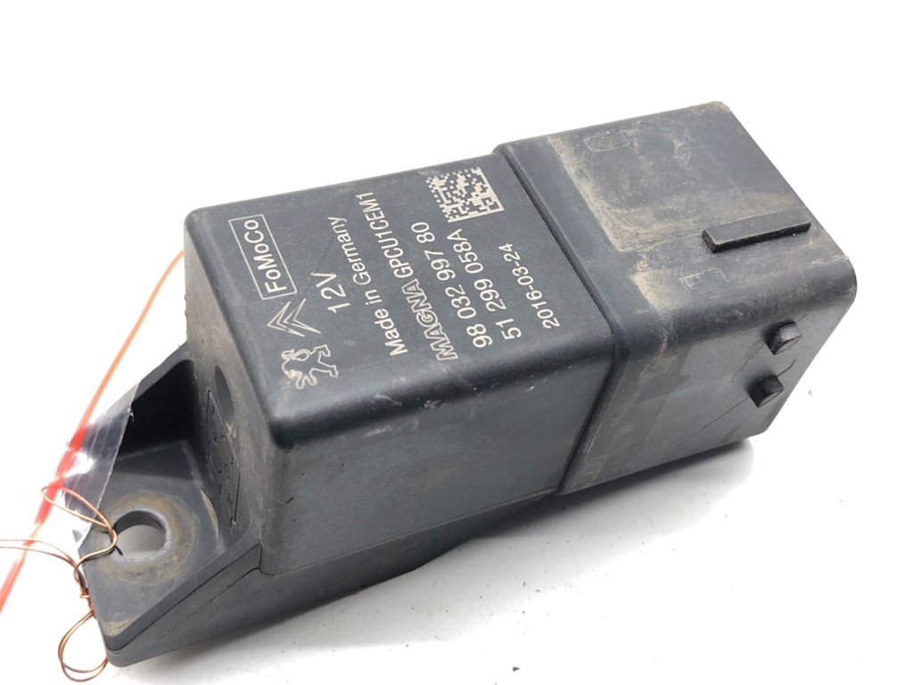 [STARK-868518] Relé de calentadores Ford Focus III Turnier