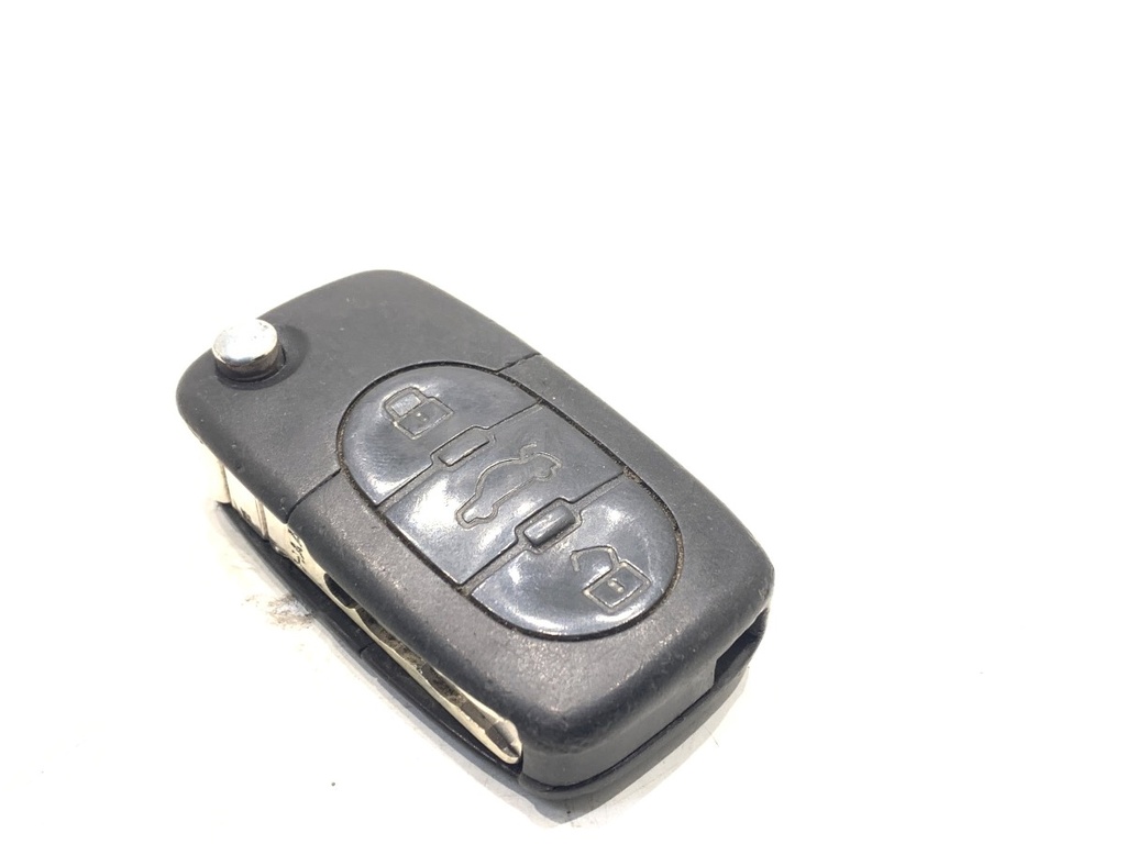 [STARK-905200] Llave de contacto AUDI A3 (8P1) 1.9 TDI 2003-2013