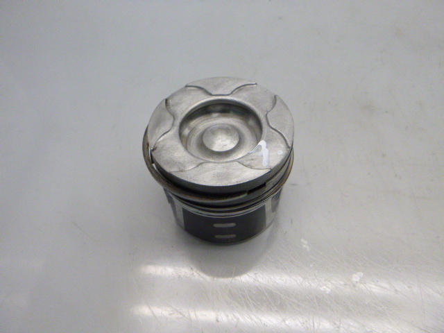 [MTD-287877] Pistón Peugeot/Mini/Citroen 1.6 HDi