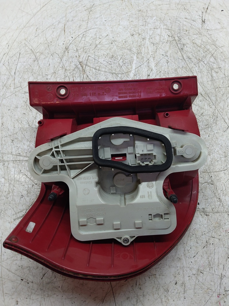 [MTD-540483] Luz trasera derecha Skoda Yeti 5L
