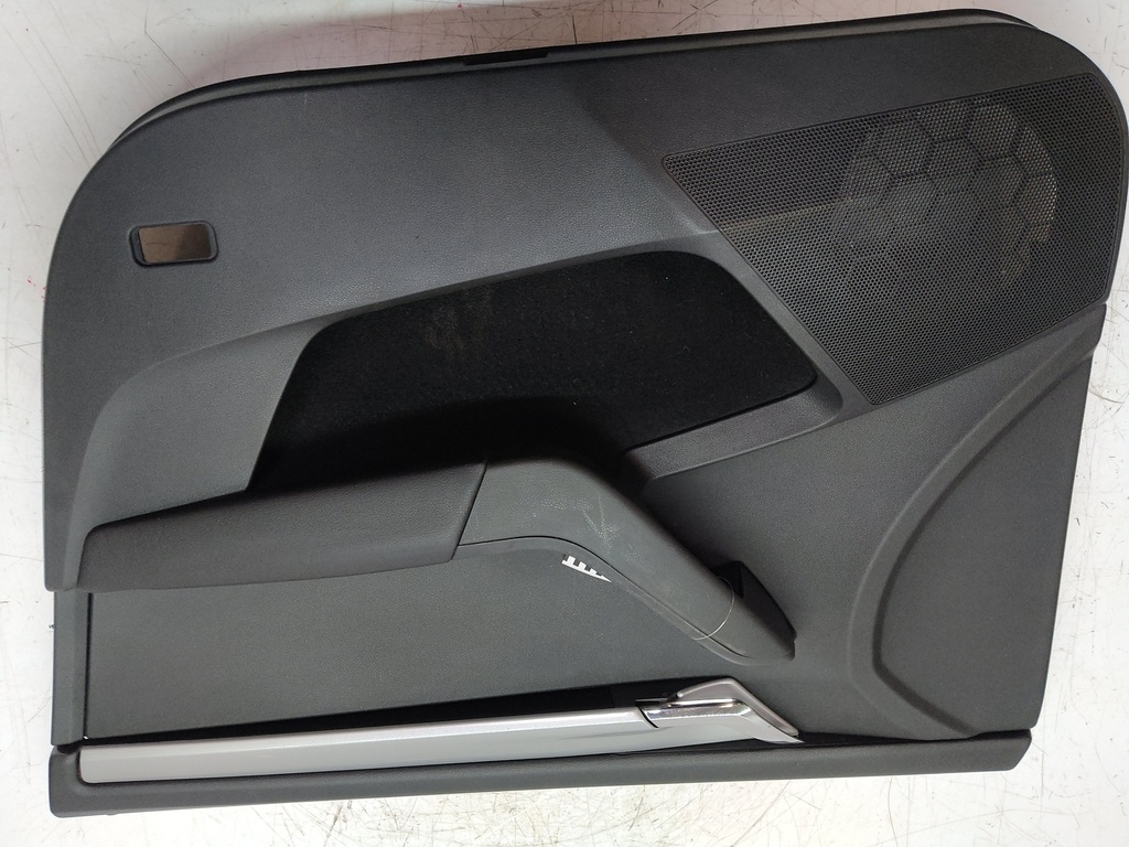 [MTD-540692] Revestimiento de puerta Skoda Octavia 5E3