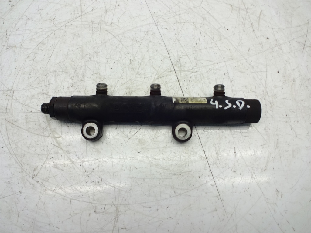 [MTD-327869] Rampa de inyección Land Rover Discovery 3 / Range Rover Sport 2.7 TD