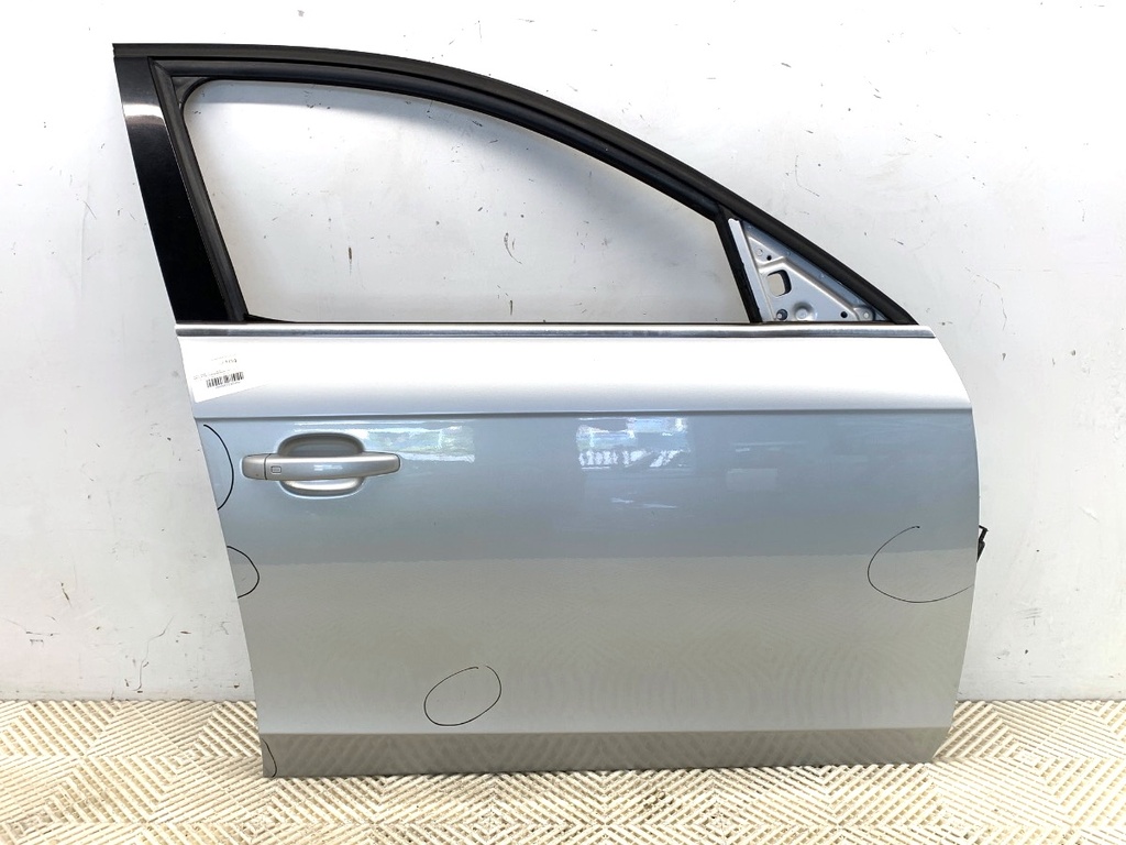 [STARK-728104] Puerta delantera derecha Audi A4 B8 (8K2) 2007-2015
