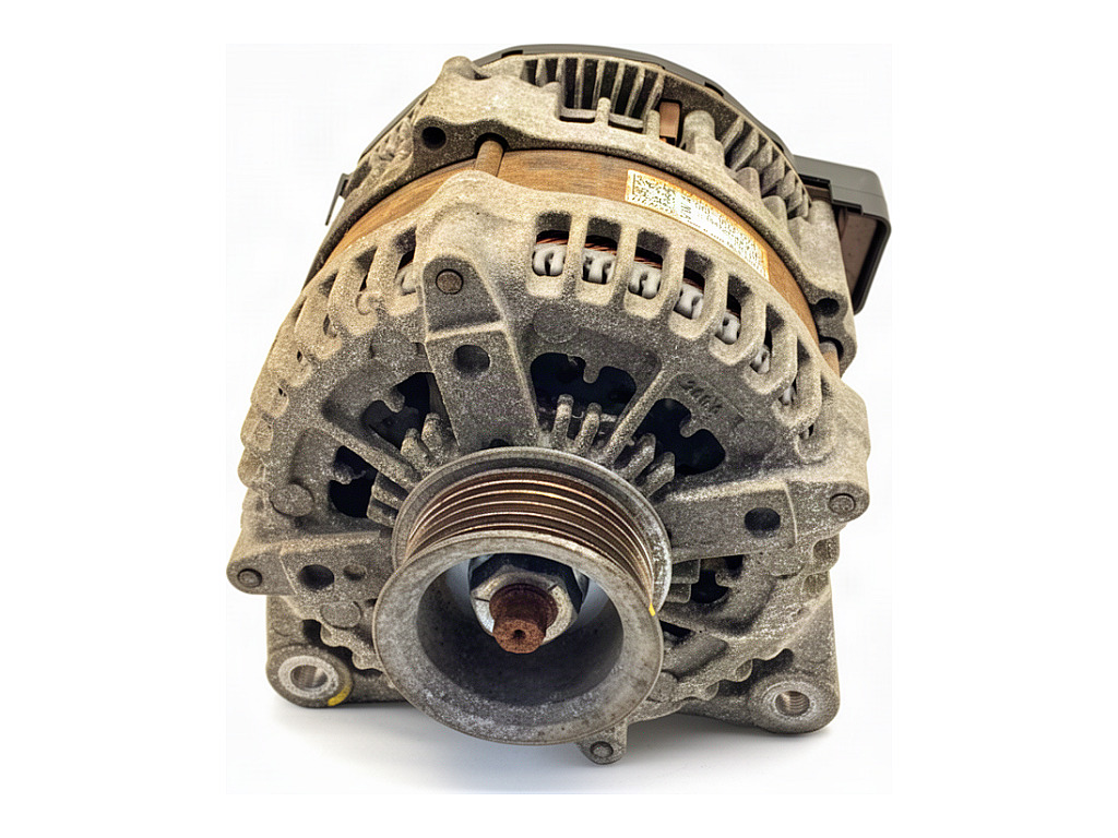 [STARK-952162] Alternador Porsche Cayenne (9YA)