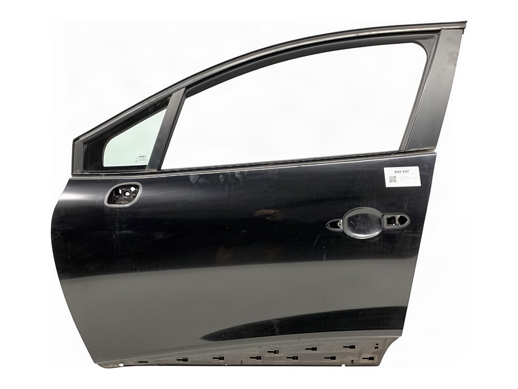 [STARK-952237] Puerta delantera izquierda Renault Clio IV