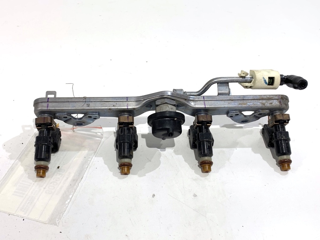 [STARK-809938] Riel de combustible HONDA CR-V V (RW_, RT_) 2016-2022