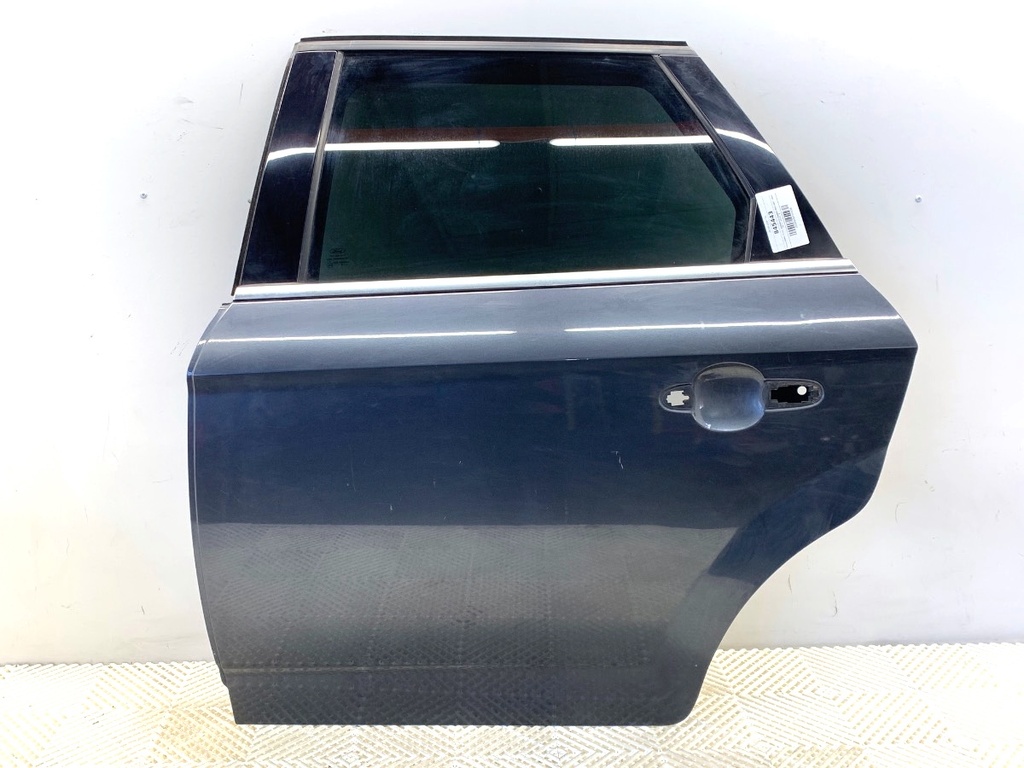 [STARK-845443] Puerta trasera izquierda Ford Mondeo IV Turnier (BA7) 2007-2015