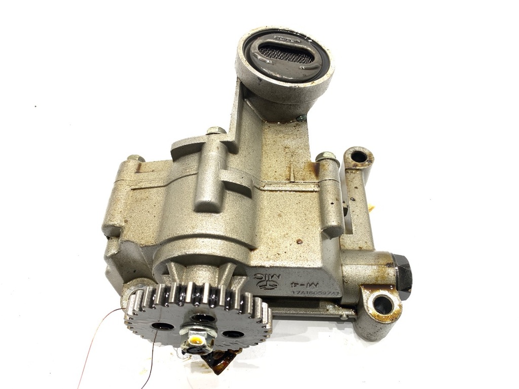 [STARK-834472] Bomba de aceite Mitsubishi Outlander III 2.0 4WD 110 kW