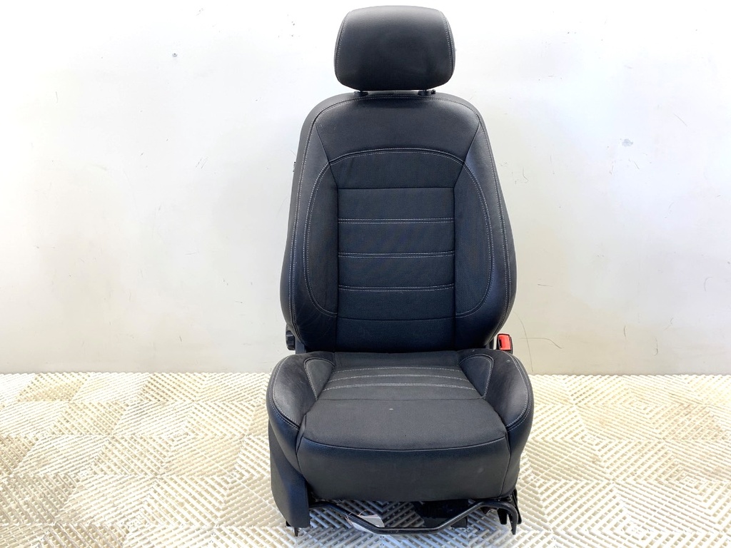 [STARK-845442] Asiento delantero derecho Ford Mondeo IV Turnier (BA7) 2007-2015