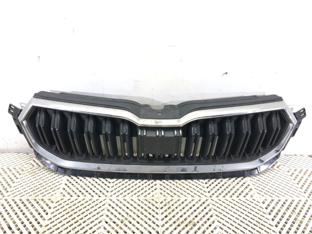 [STARK-816969] Rejilla de parachoques SKODA KAMIQ (NW4) 1.0 TSI 85 kW 2019-2022