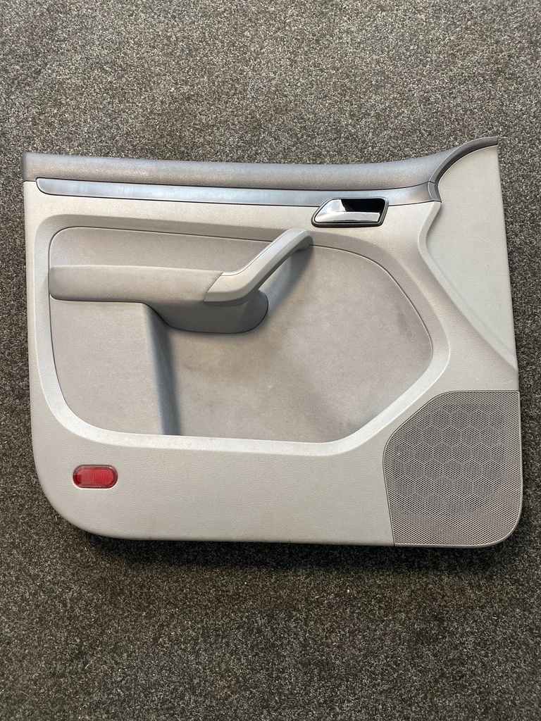 [EPE-106467] Panel de puerta delantero izquierdo VW Caddy III 2008