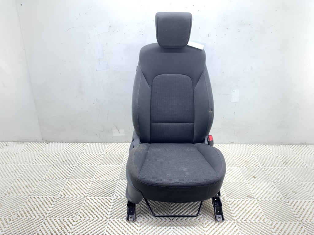 [STARK-820648] Asiento delantero derecho HYUNDAI Santa Fe III (DM, DMA) 2012-2022