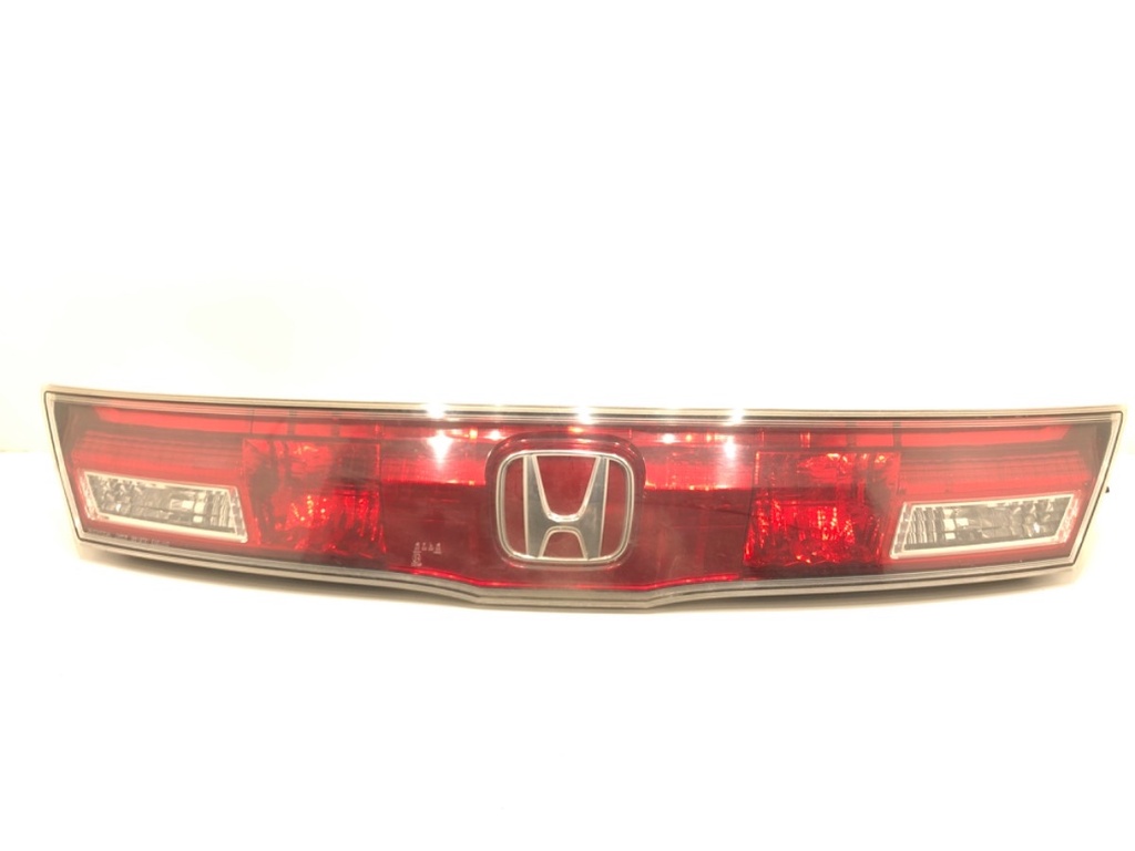 [STARK-797752] Parachoques trasero Honda Civic VIII Hatchback (FN, FK) 2.2 CTDi 103 kW 2005-2022
