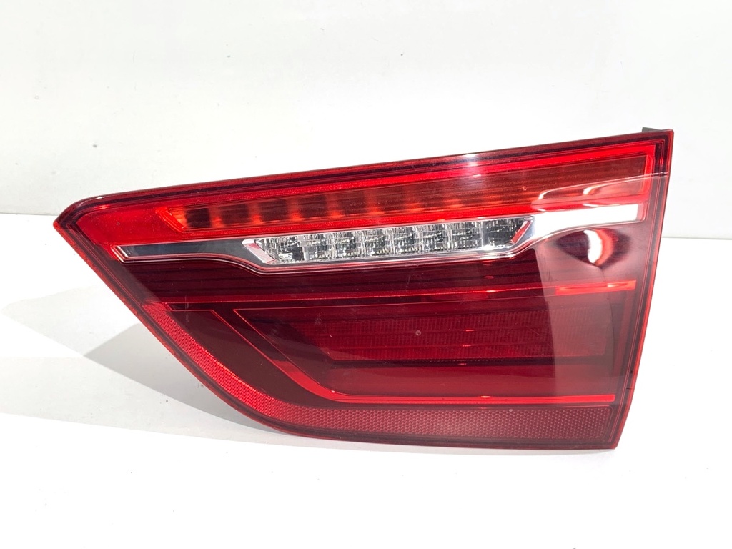 [STARK-826696] Piloto trasero derecho BMW X6 (F16, F86) 2014-2019