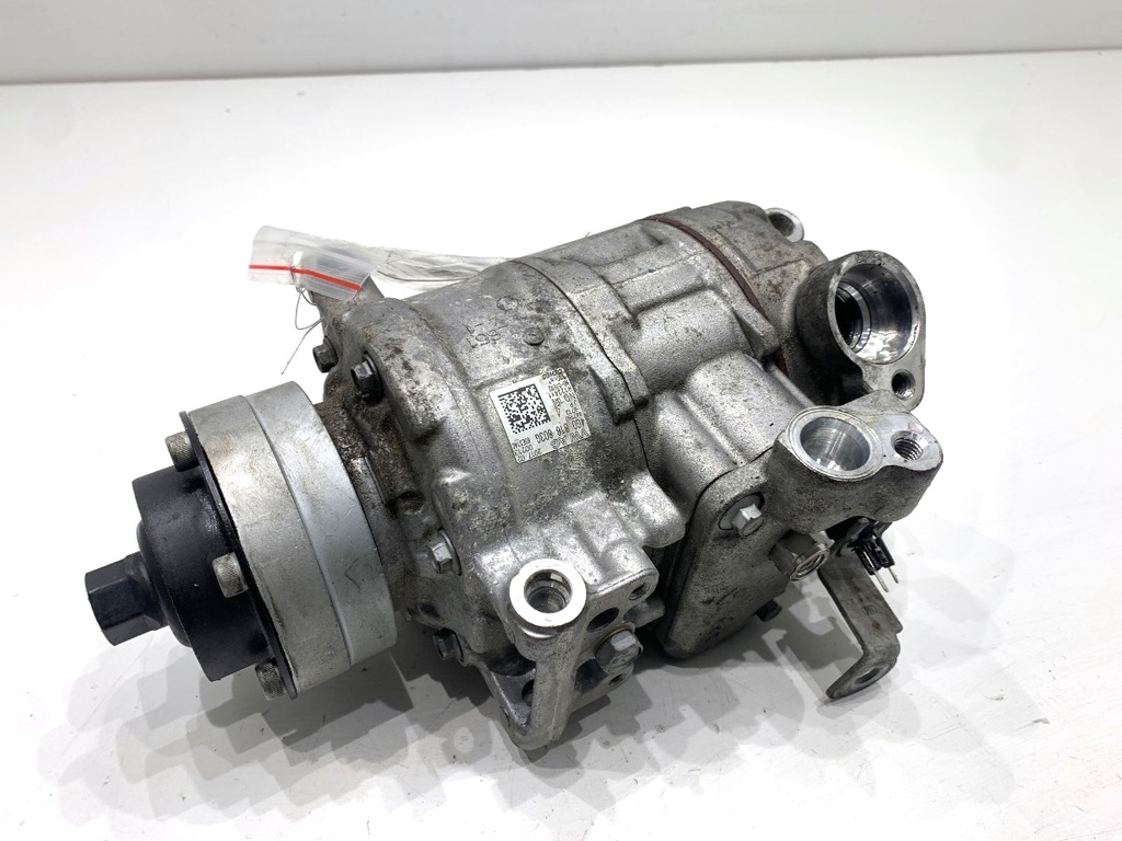 [STARK-824814] Compresor de aire acondicionado AUDI A6 C7 Avant (4G5, 4GD) 2011-2018
