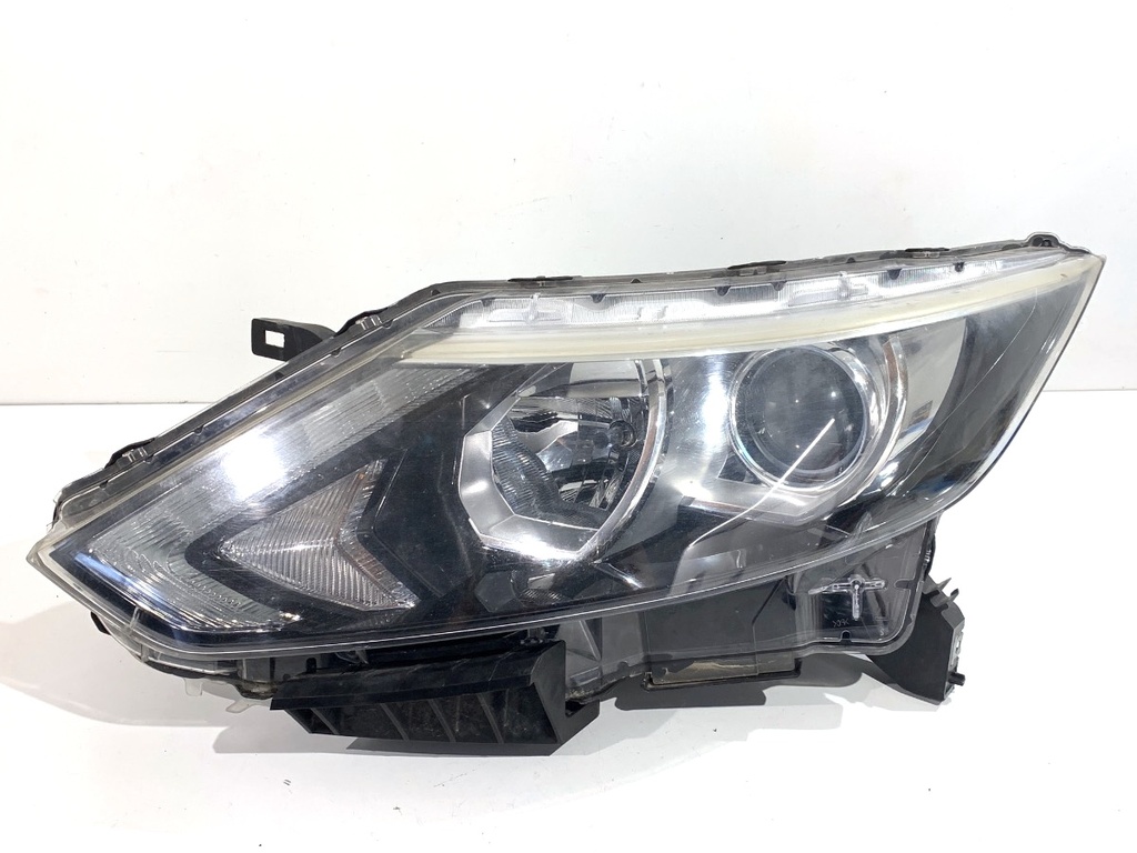 [STARK-913985] Faros delanteros izquierdos Nissan Qashqai II (J11, J11_) 2013-2022