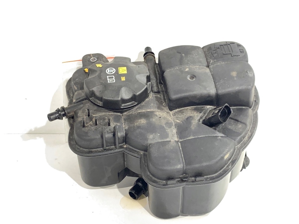 [STARK-827487] Depósito de expansión de refrigerante BMW Serie 5 (G30, F90) 2016-2022
