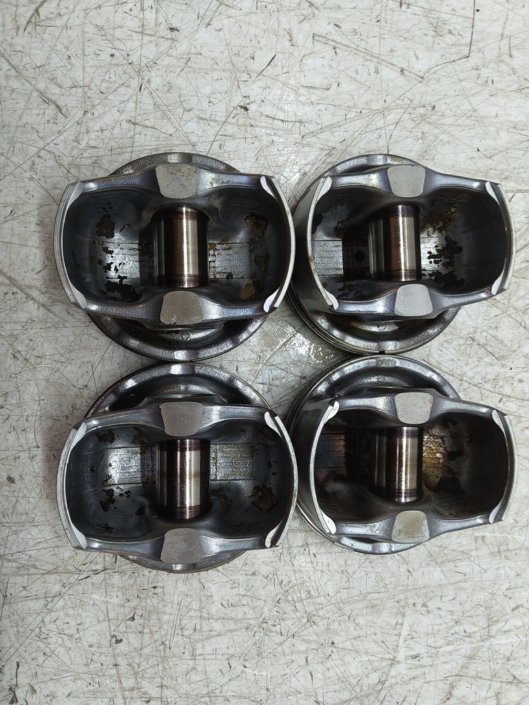 [MTD-529514] Juego de 4 pistones Kia Carens 2.0 GDI
