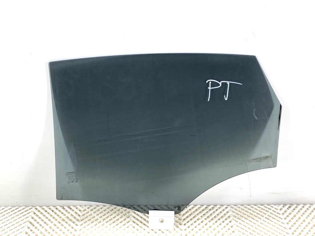 [STARK-829879] Luna trasera derecha VOLVO S90 II (234) 2016-2022