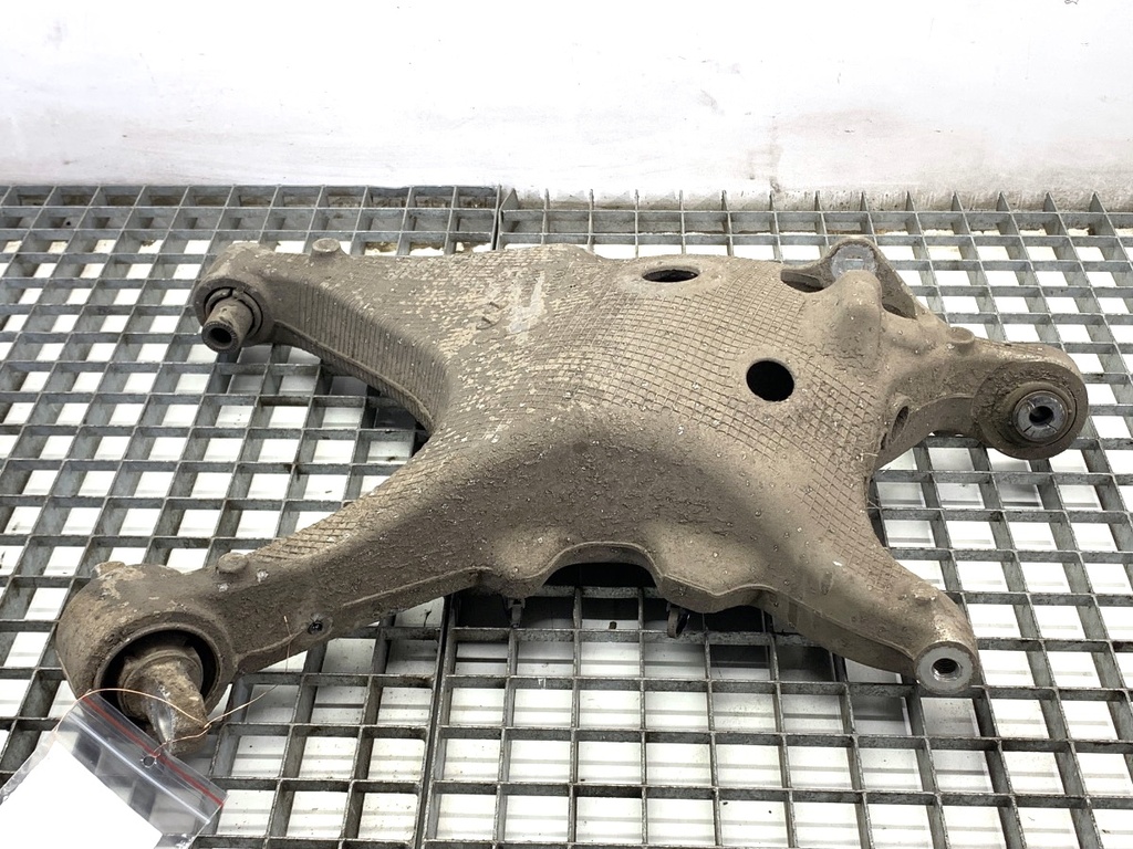 [STARK-897534] Aleta trasera derecha para Volvo XC60 II (246) 2017-2022