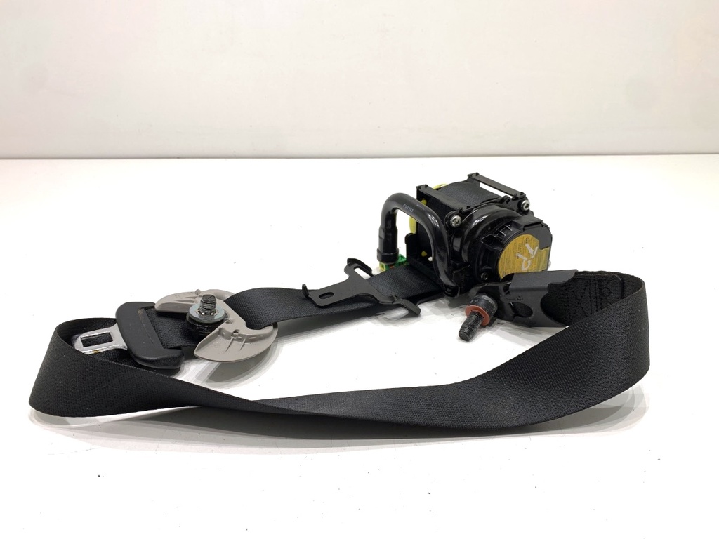 [STARK-843183] Cinturón de seguridad delantero derecho KIA CEED (CD) 1.6 CRDi 115 85 kW 2018-2022