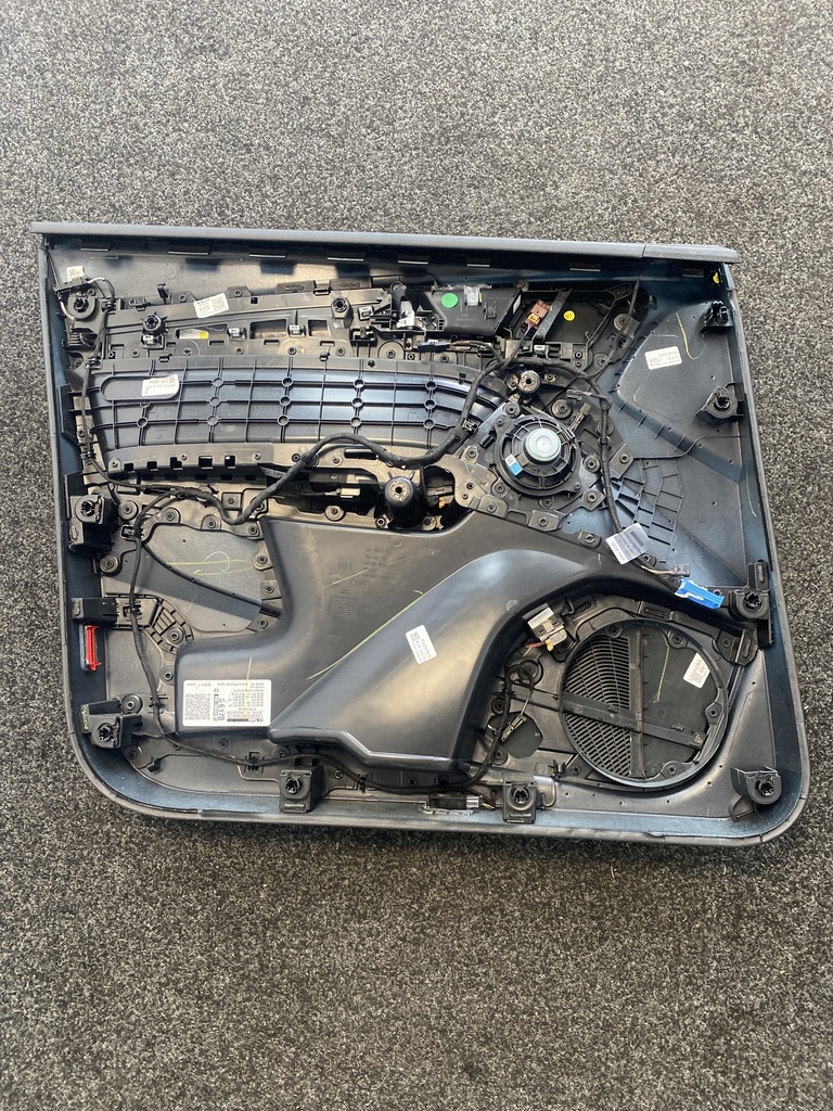 [EPE-107390] Panel interior de puerta delantera derecha Audi Q5